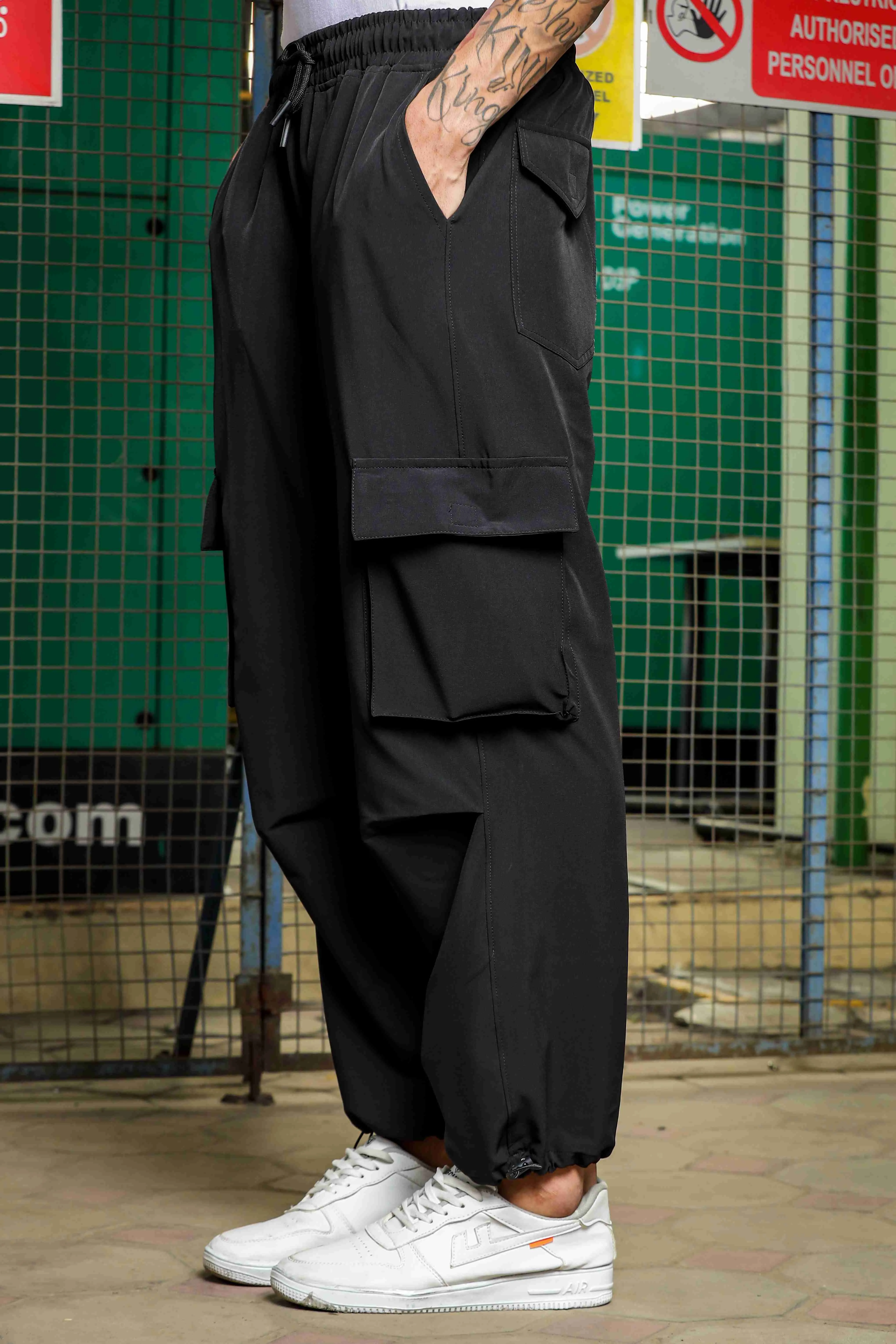 Black Unisex Baggy Fit Parachute Cargo Trousers